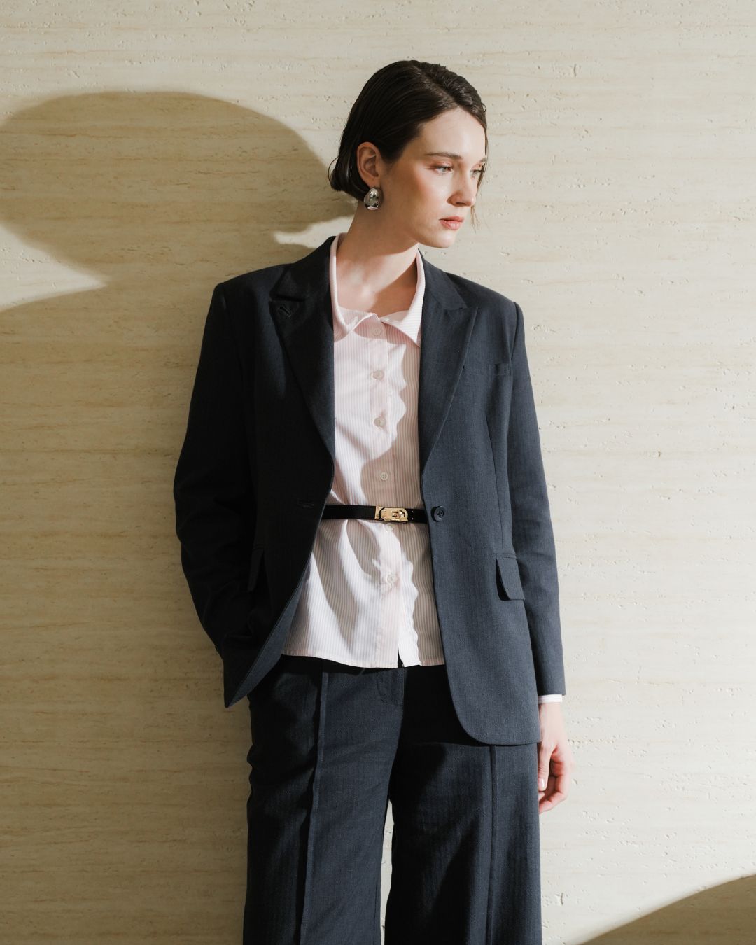 INVIO Abigail High Neck Blazer | Jas Wanita -  Leanne Collection