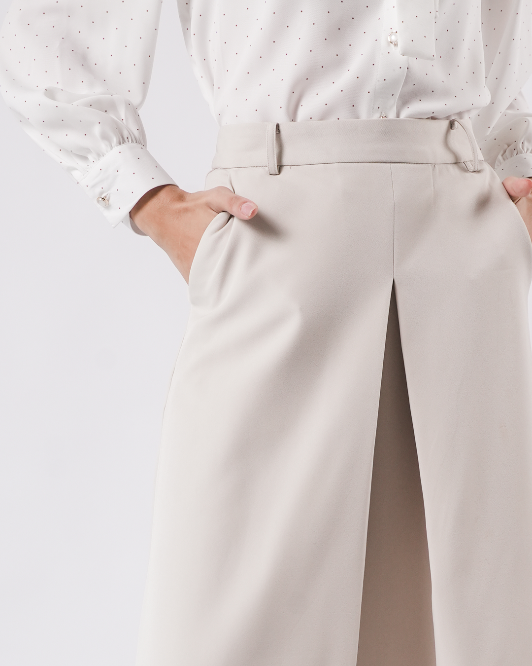 INVIO Yardena Pleated Front Midi Skirt | Rok Wanita - Marielle