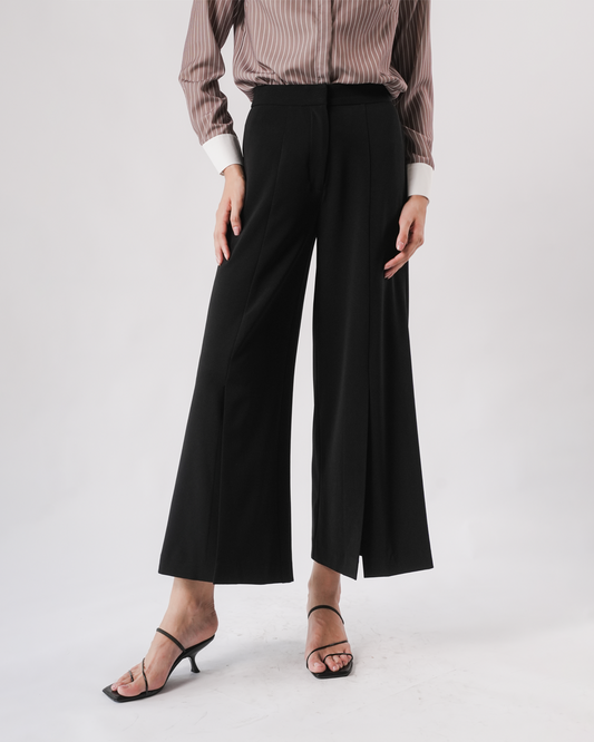 INVIO Yetta Front Slit Flow Trousers Black | Celana Wanita - Marielle