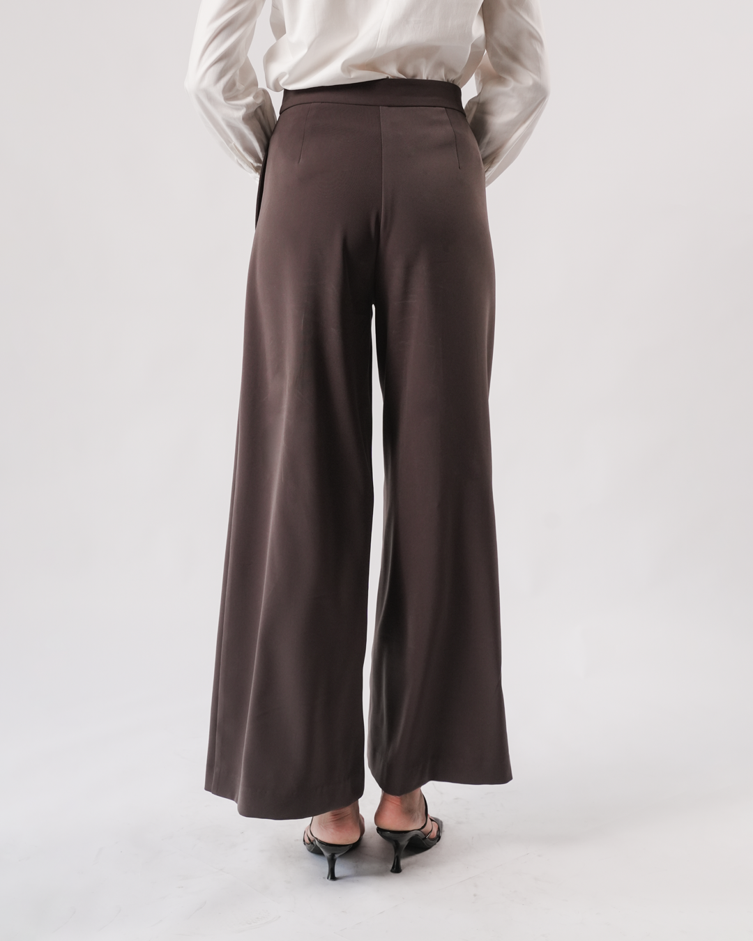 INVIO Yetta Front Slit Flow Trousers Charcoal | Celana Wanita - Marielle