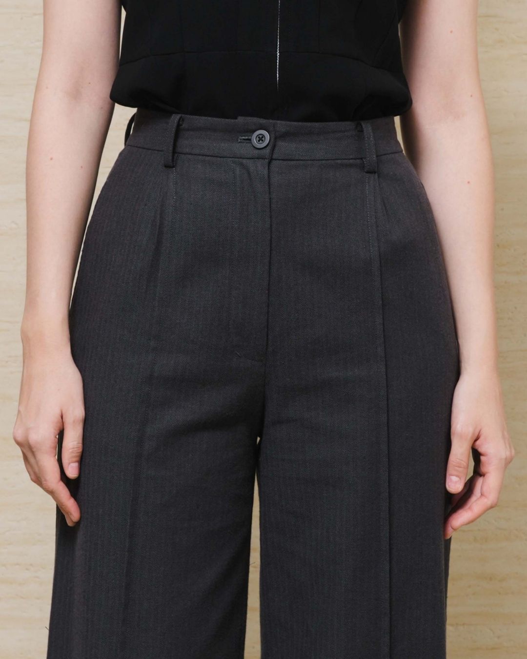 INVIO Abigail Front Crease Trousers | Celana Wanita - Leanne Collection