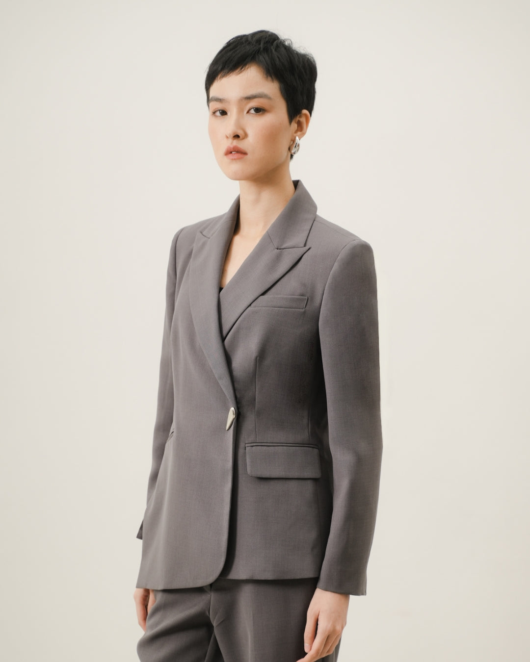 INVIO Varvara Duality Blazer | Jas Wanita