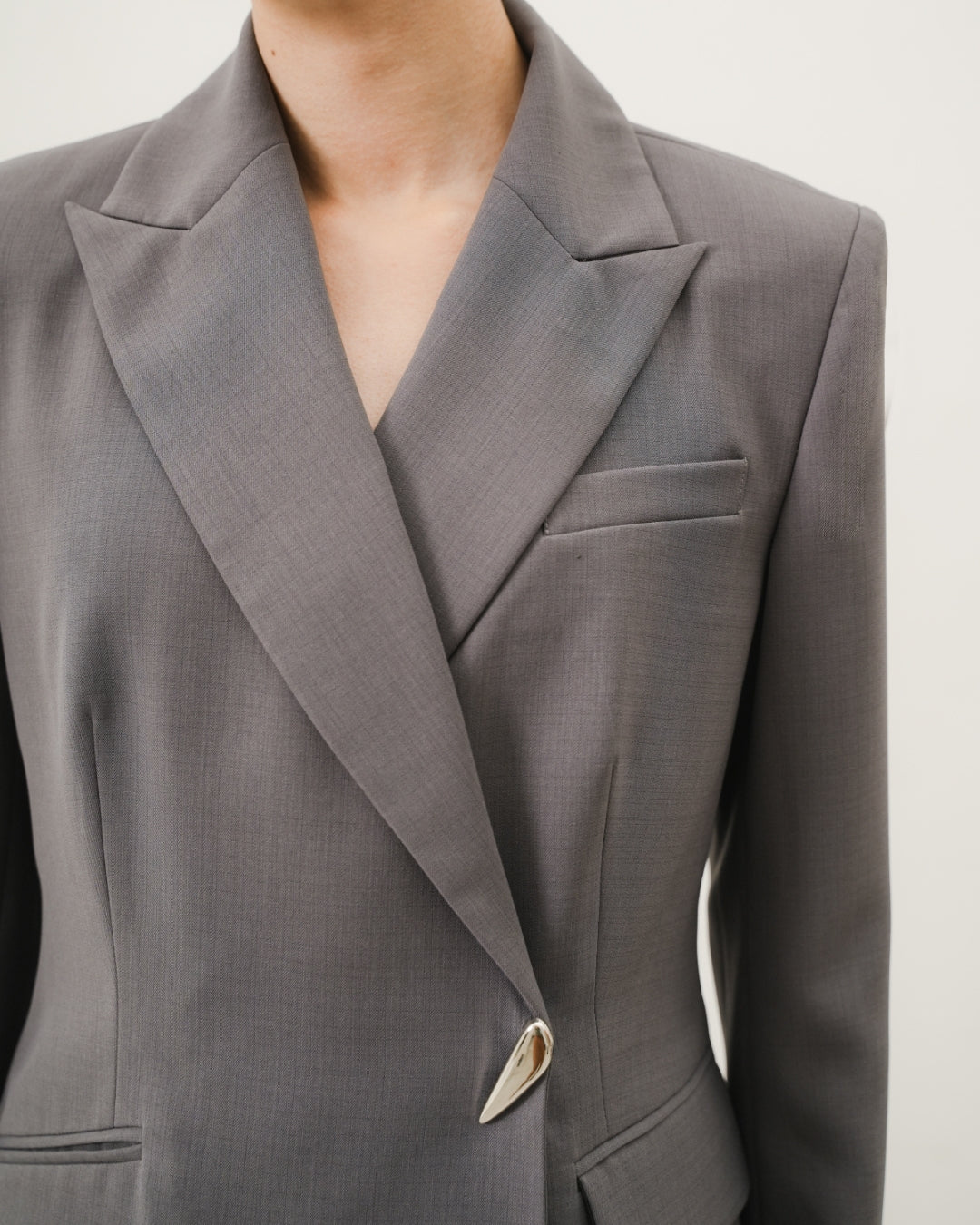 INVIO Varvara Duality Blazer | Jas Wanita