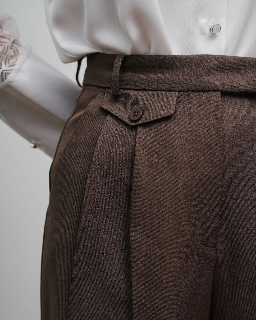 INVIO Zevia Pocket Trousers | Celana Wanita - Atelier Collection