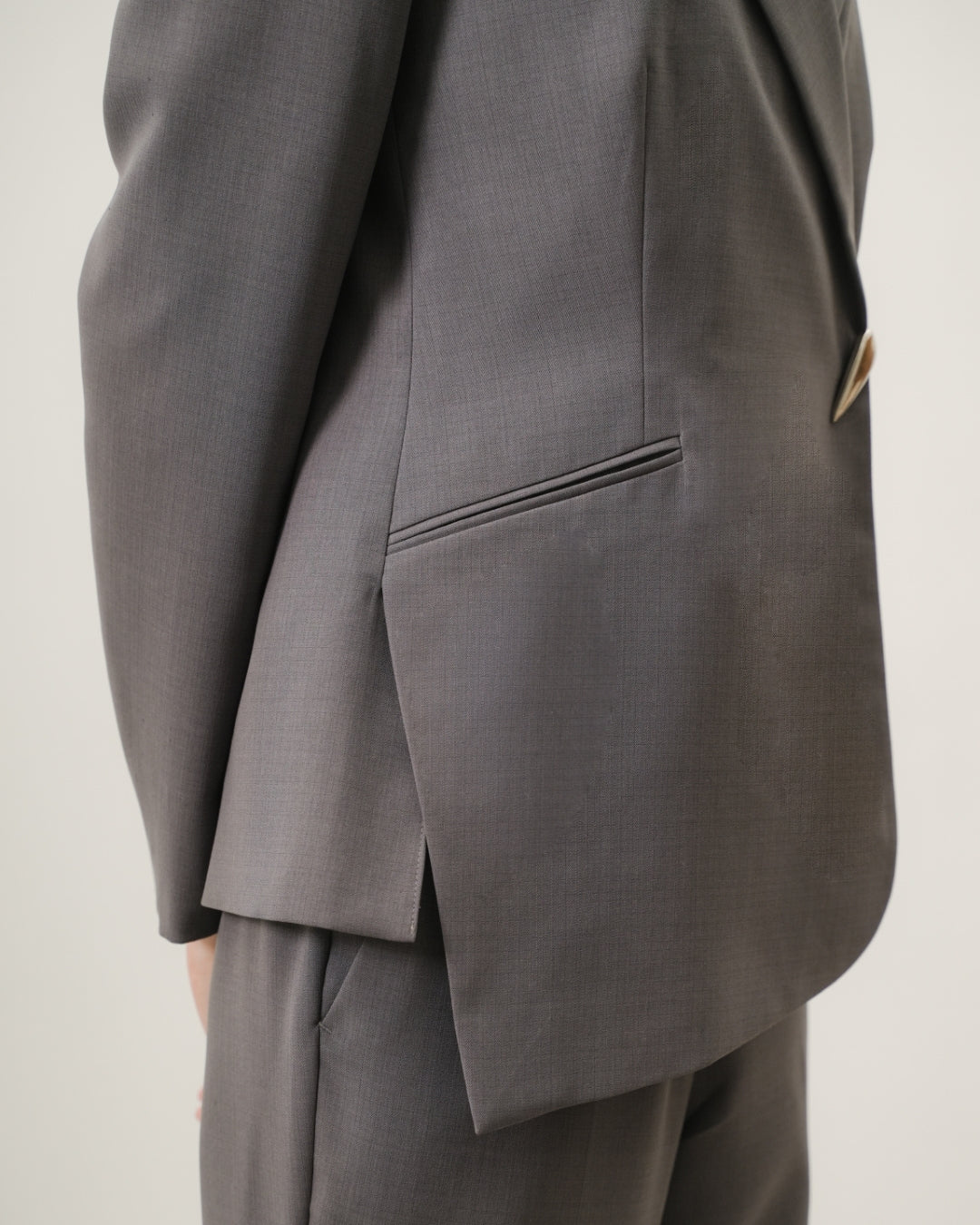 INVIO Varvara Duality Blazer | Jas Wanita