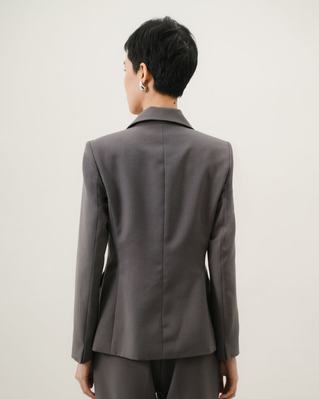 INVIO Varvara Duality Blazer | Jas Wanita