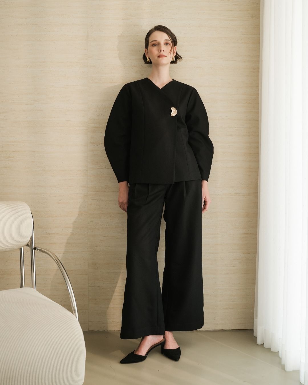 INVIO Alesia Fold Detail Trousers Black | Jas Wanita - Leanne Collection