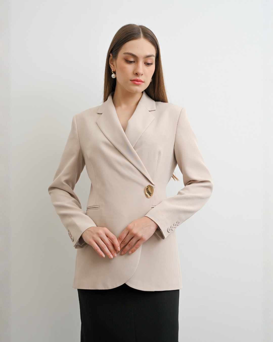 INVIO X Dwihanda Flo Wrapped Button Blazer | Jas Wanita