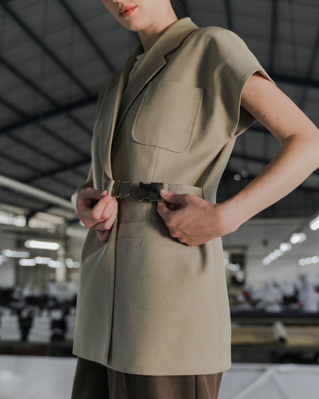 INVIO Zyrene Statement Buckle Vest | Rompi Wanita - Atelier Collection