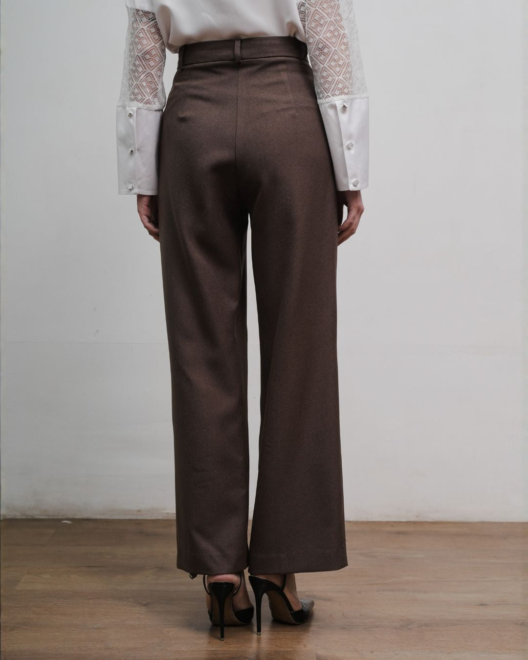 INVIO Zevia Pocket Trousers | Celana Wanita - Atelier Collection