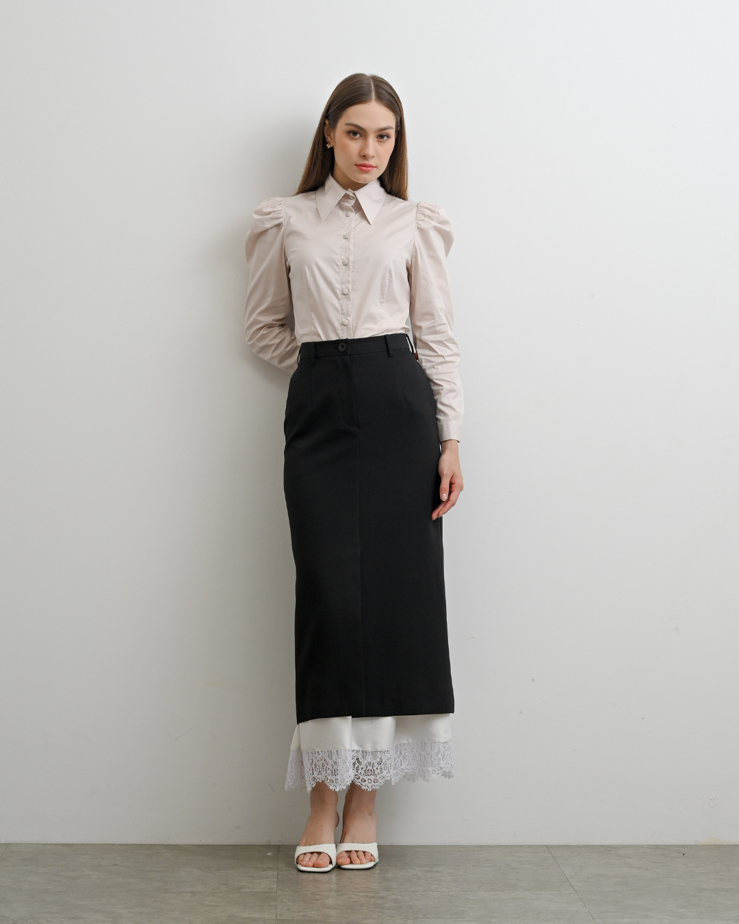 INVIO X Dwihanda Clarista Satin Lace Skirt | Rok Wanita