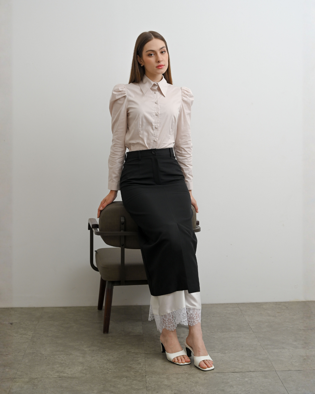 INVIO X Dwihanda Clarista Satin Lace Skirt | Rok Wanita