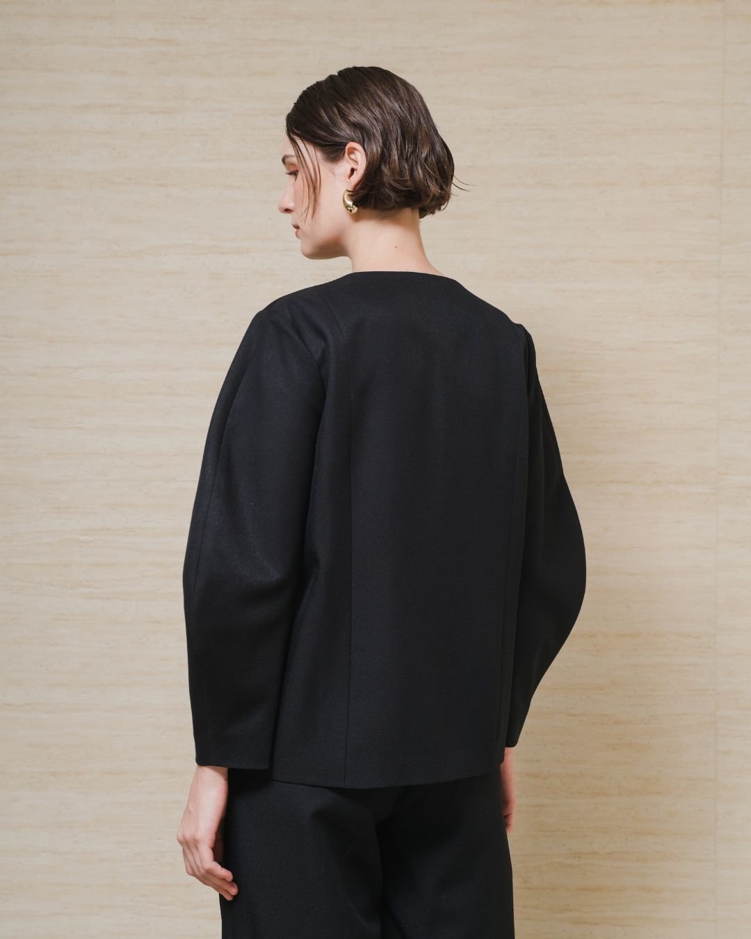 INVIO Alesia Barrel Sleeve Blazer Black | Jas Wanita - Leanne Collection
