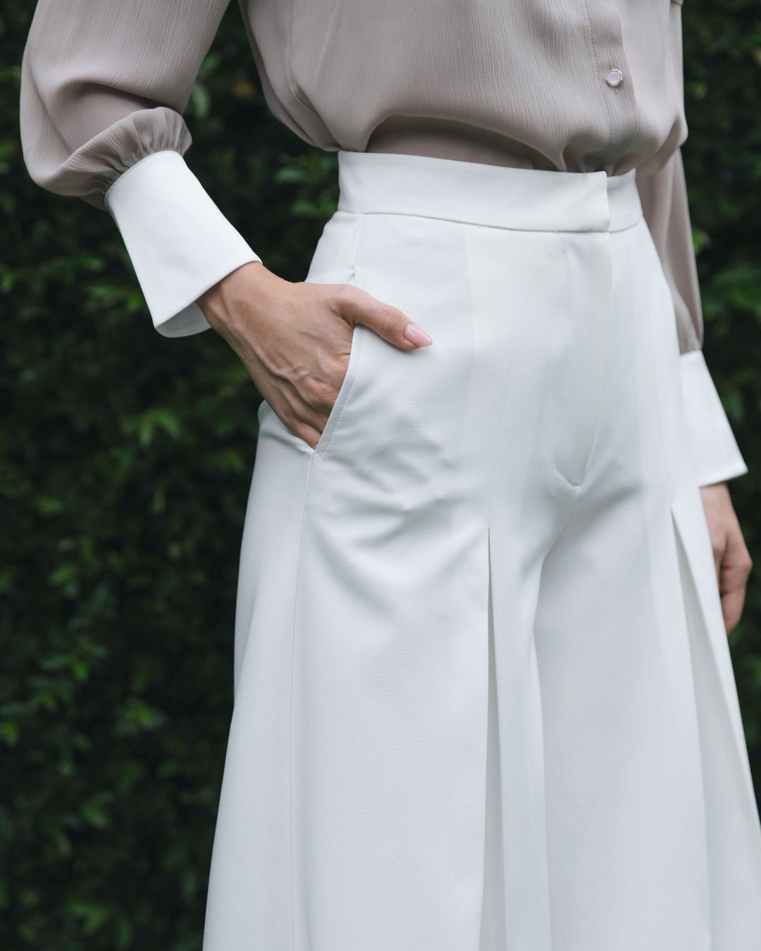 INVIO Tara Fold Trousers | Celana Wanita - Luminescence