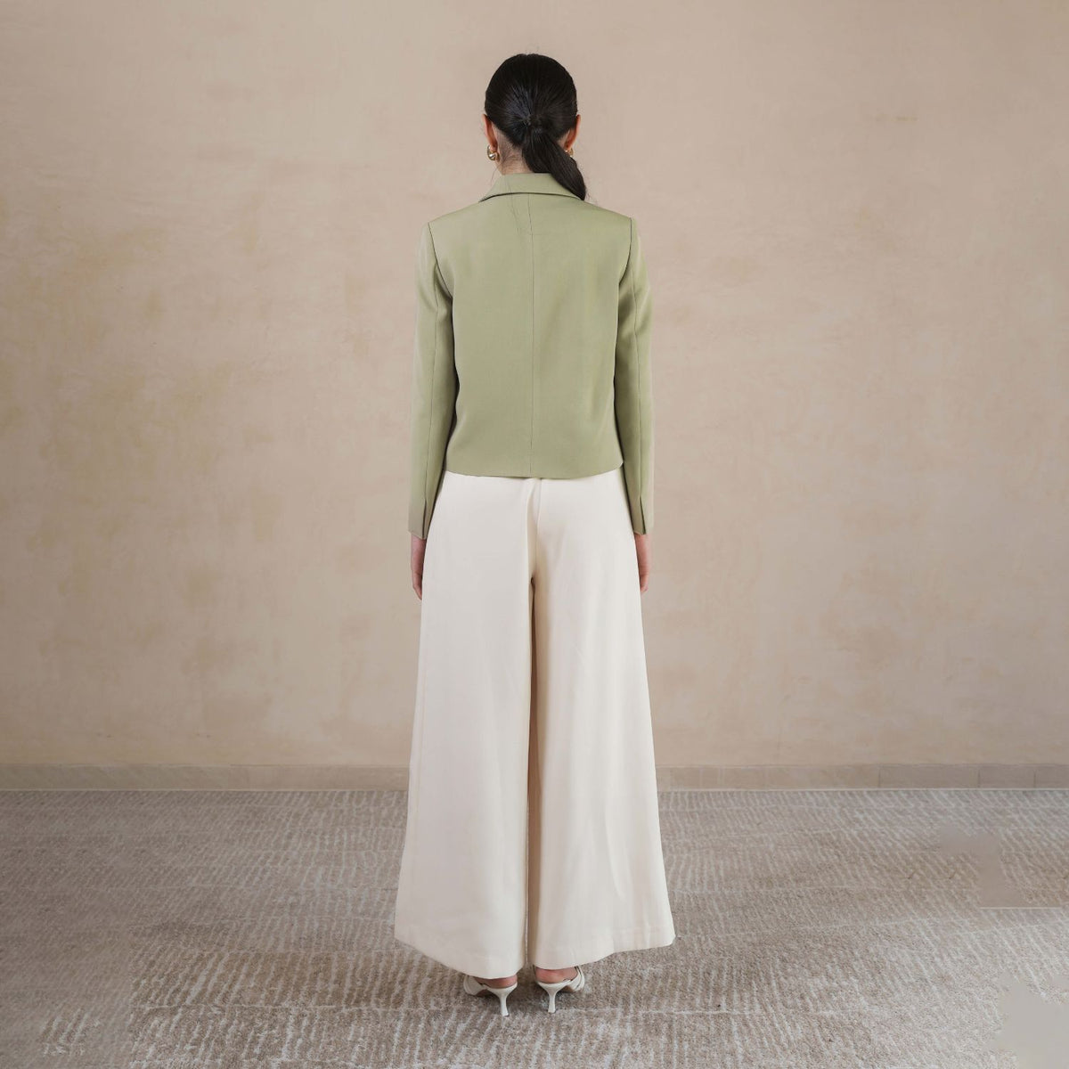 INVIO Darla Floral Embellished Blazer | Jas Wanita - Marea Collection