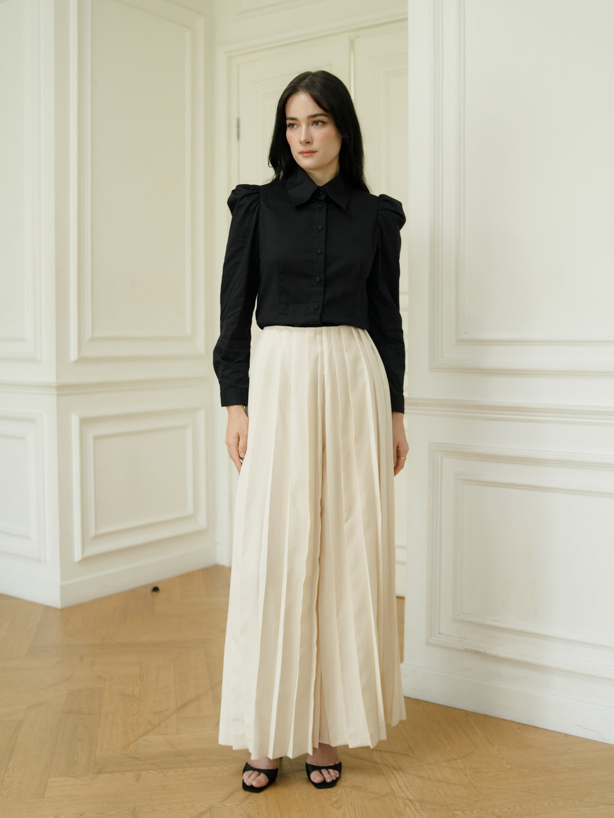 INVIO Rabella Pleated Wide Leg Trousers | Celana Wanita - Aurist