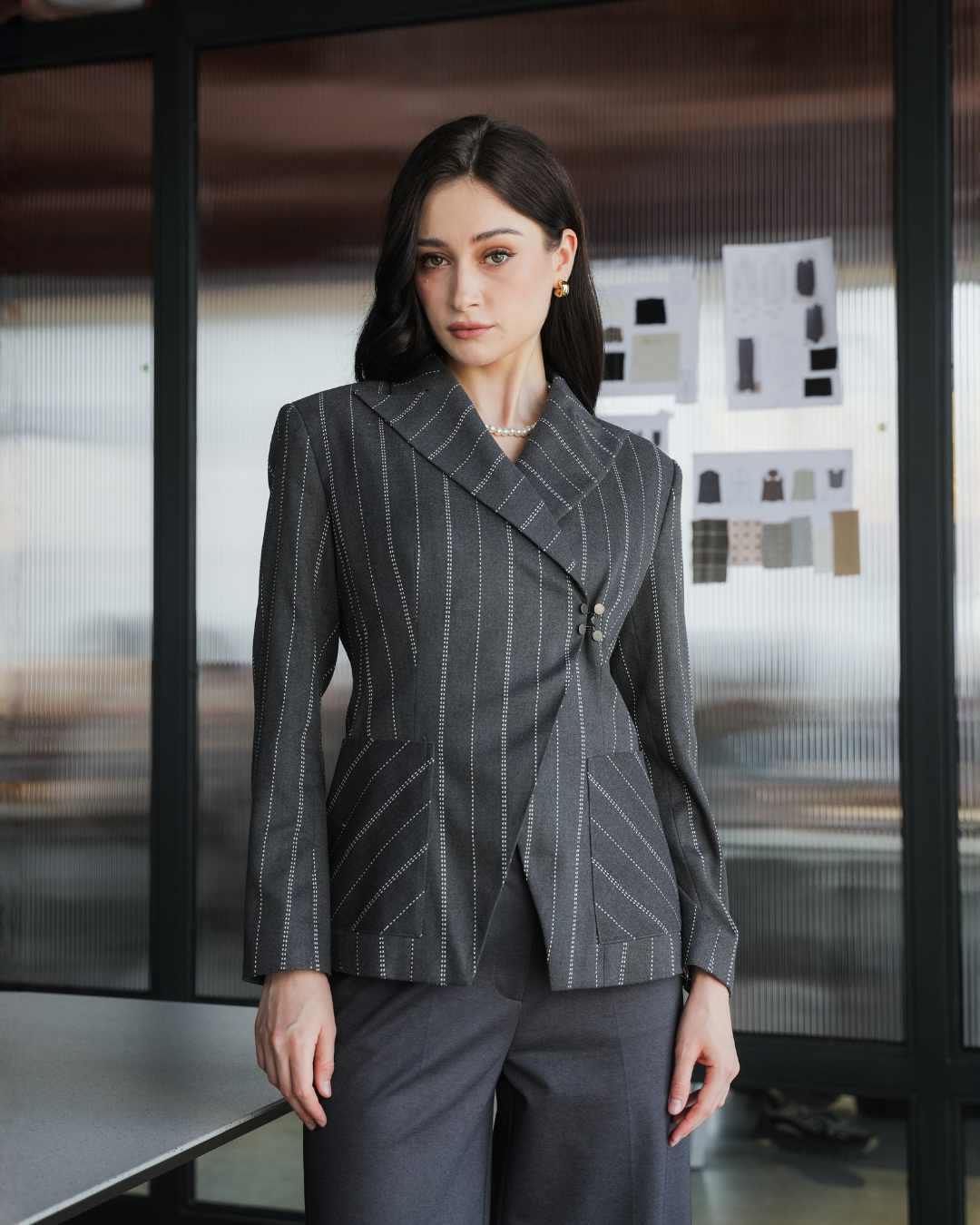 INVIO Charlton Multiway Stripe Blazer | Jas Wanita - Runway