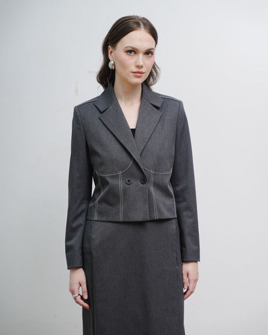 INVIO Zadie Contrast Stitch Crop Blazer | Jas Wanita - Atelier Collection
