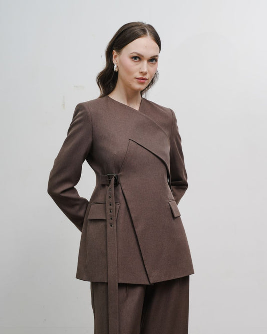 INVIO Zevia Interlace Buckle Blazer | Jas Wanita - Atelier Collection