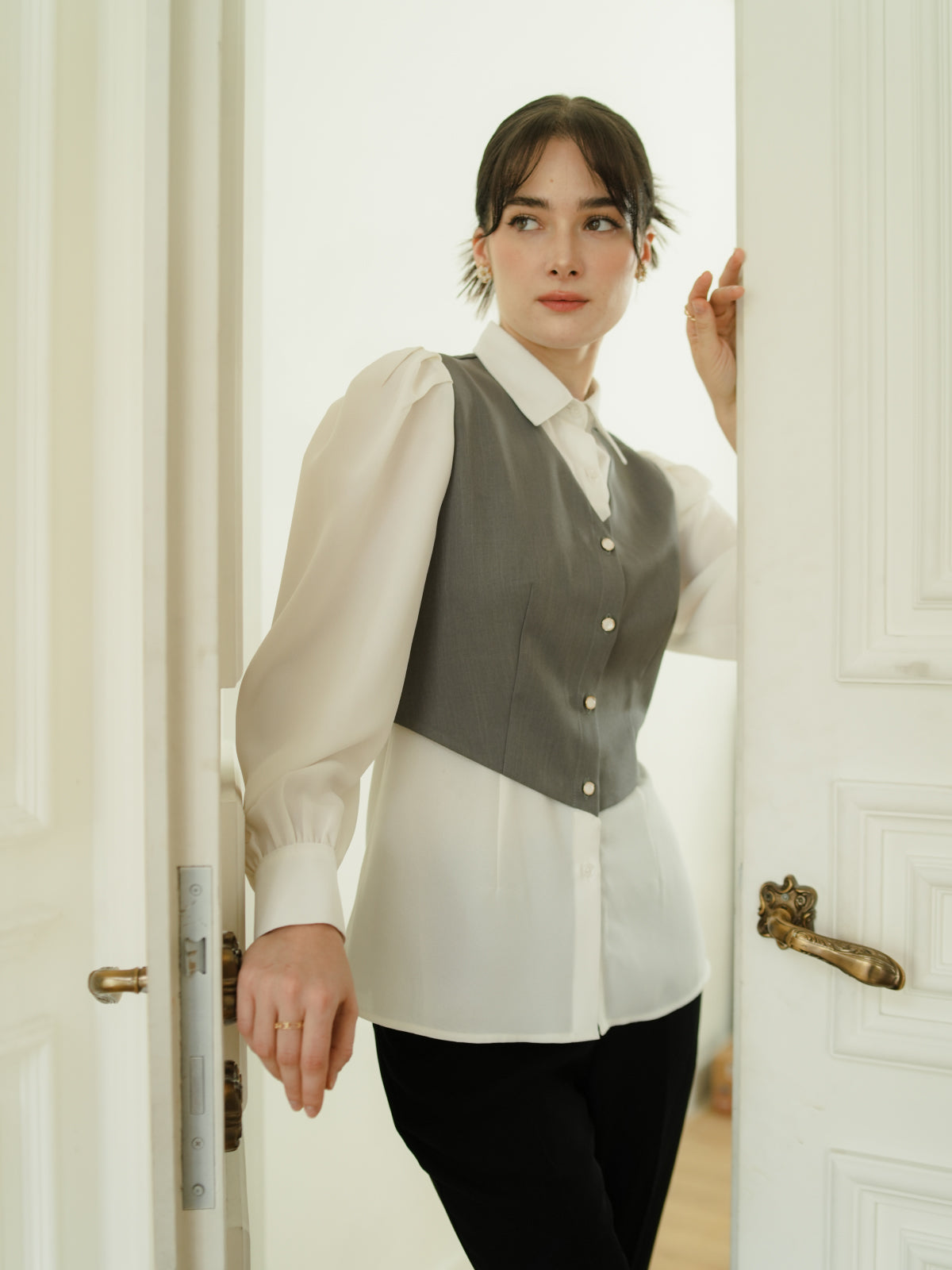 INVIO Rochelle Layered Vest Shirt | Kemeja Atasan Blouse Wanita - Aurist