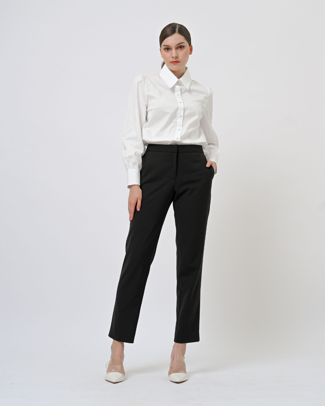 Zora Slim-Leg Trouser