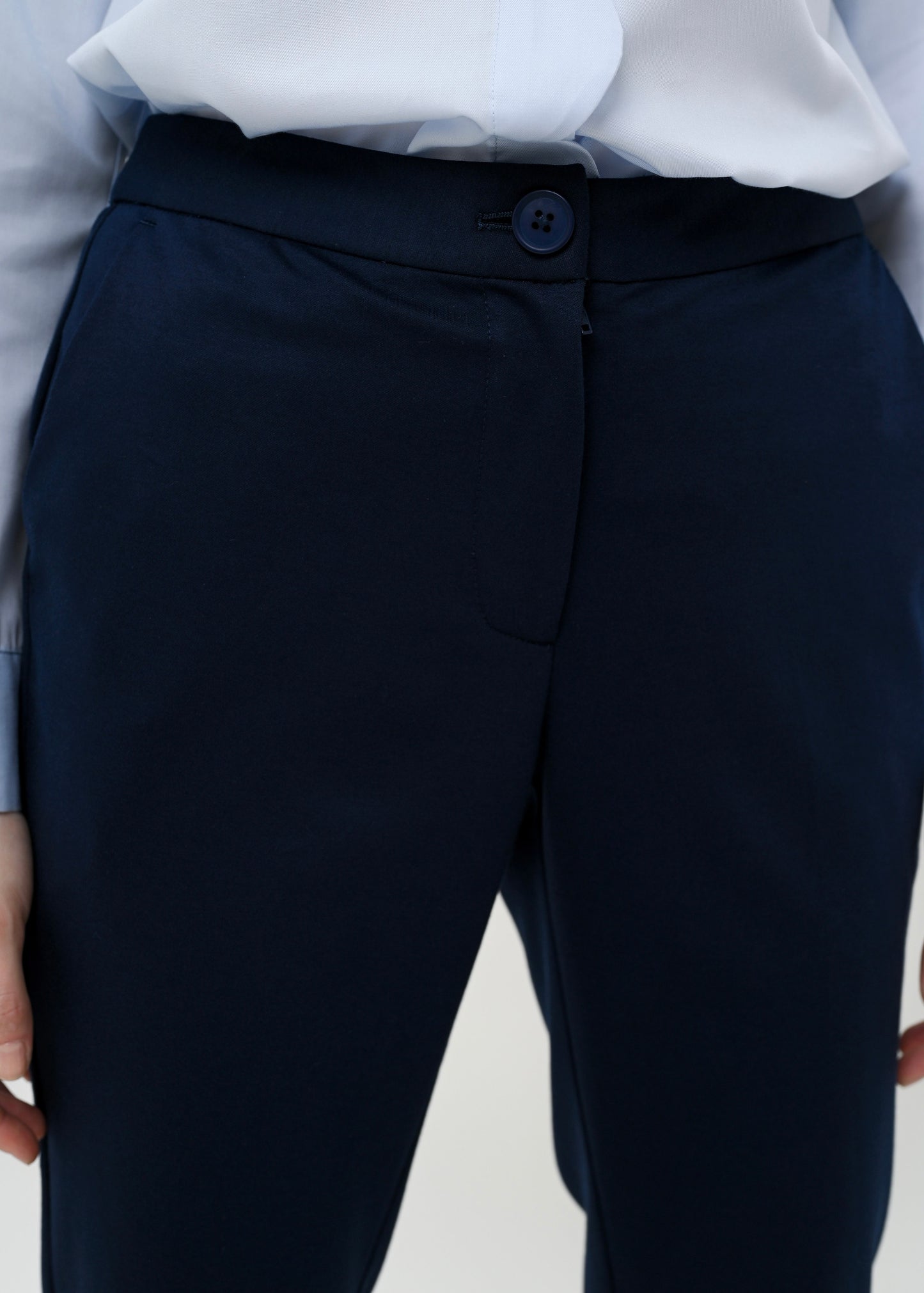 Aurora Comfort-Fit Trouser Navy