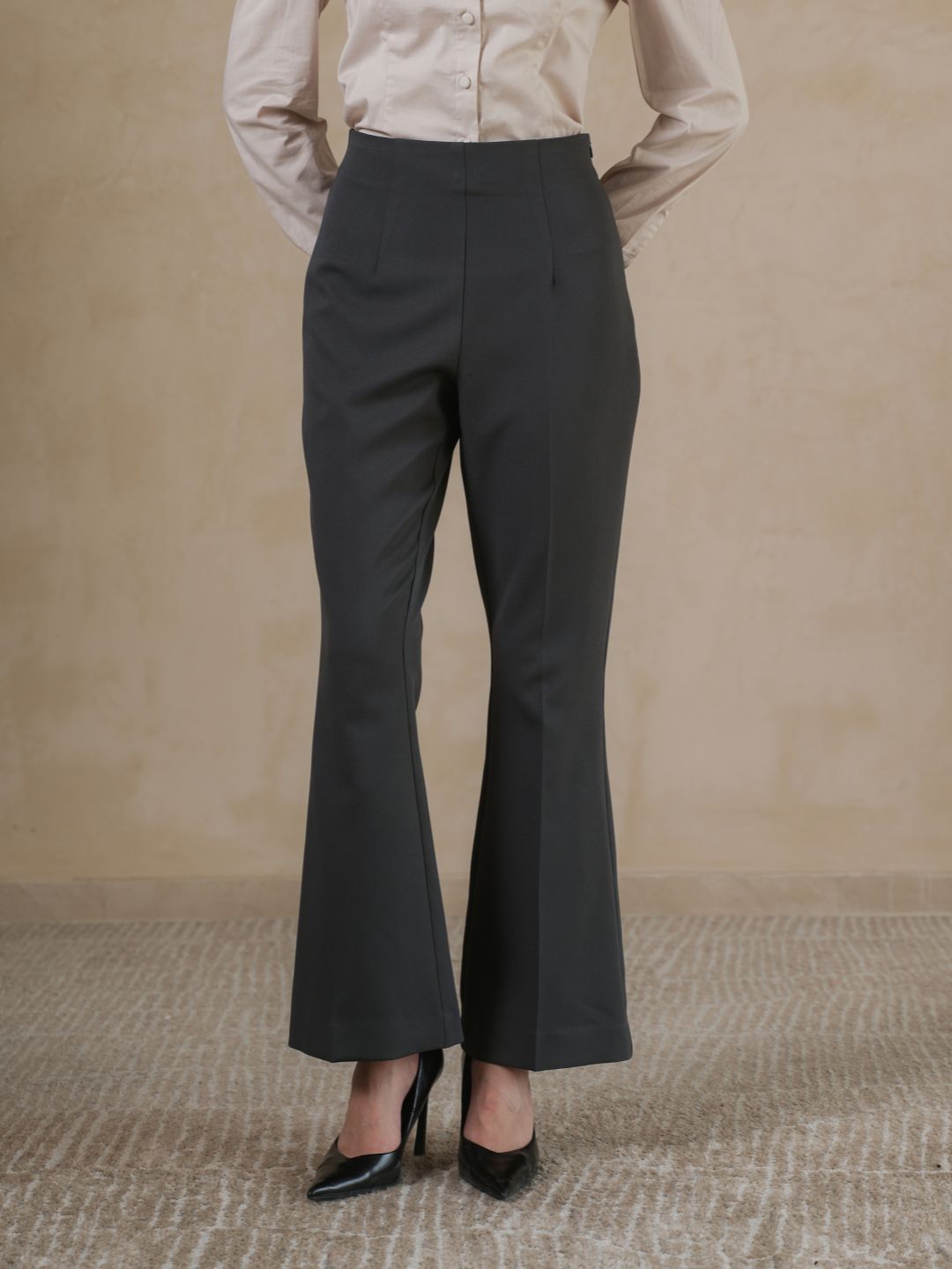 INVIO Pearce Tailored Bootcut Trousers Grey | Celana Wanita - Costa