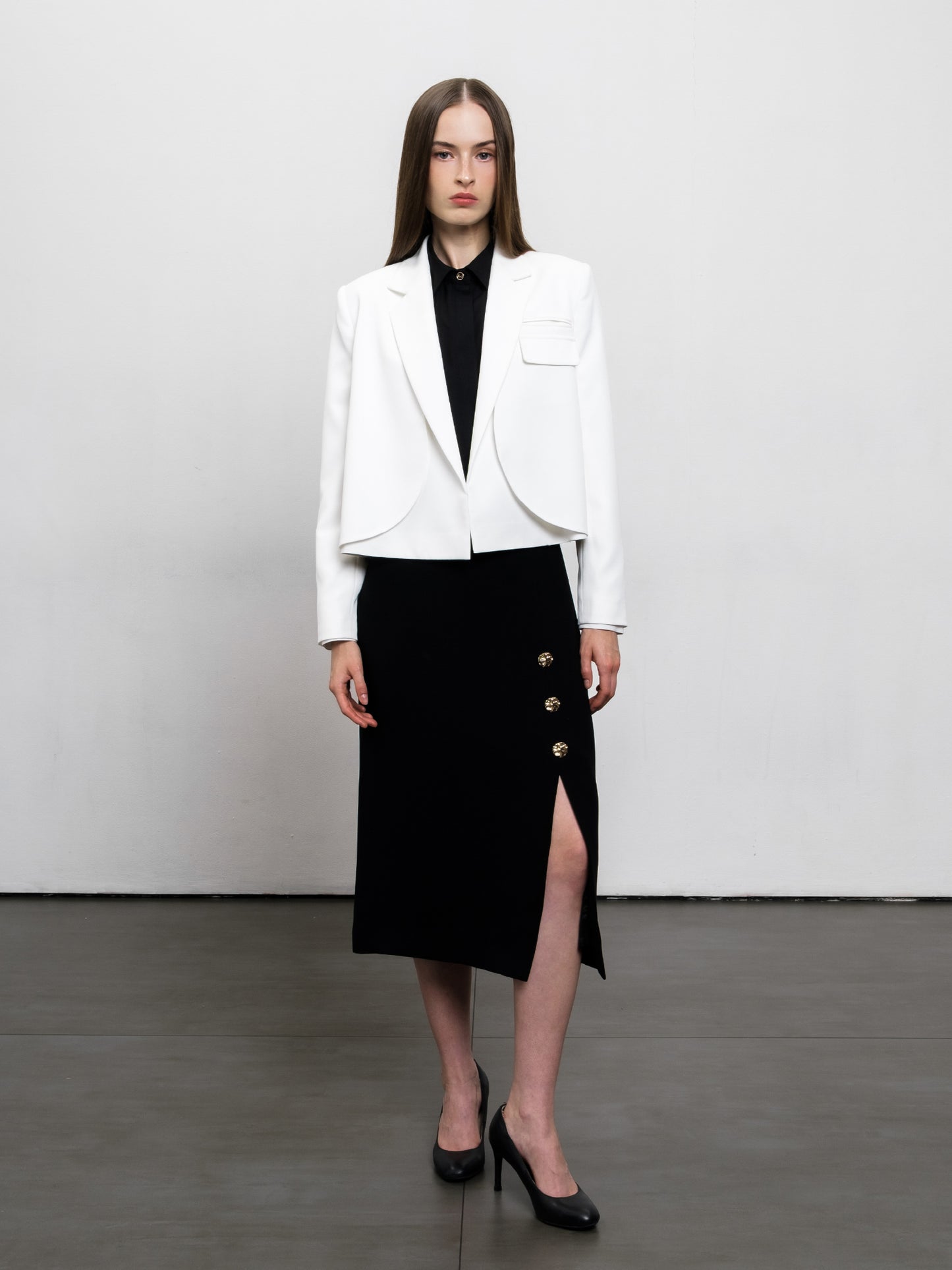 INVIO Nessie Layered-Curve Cropped Blazer | Jas Wanita - Essentia